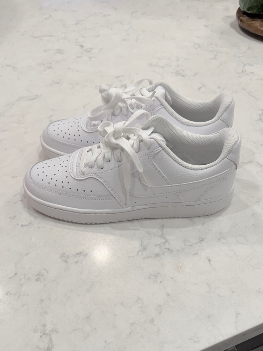 NWT Nike Court Vision Low White Sneakers Women's Size 10 - Picture 7 of 7